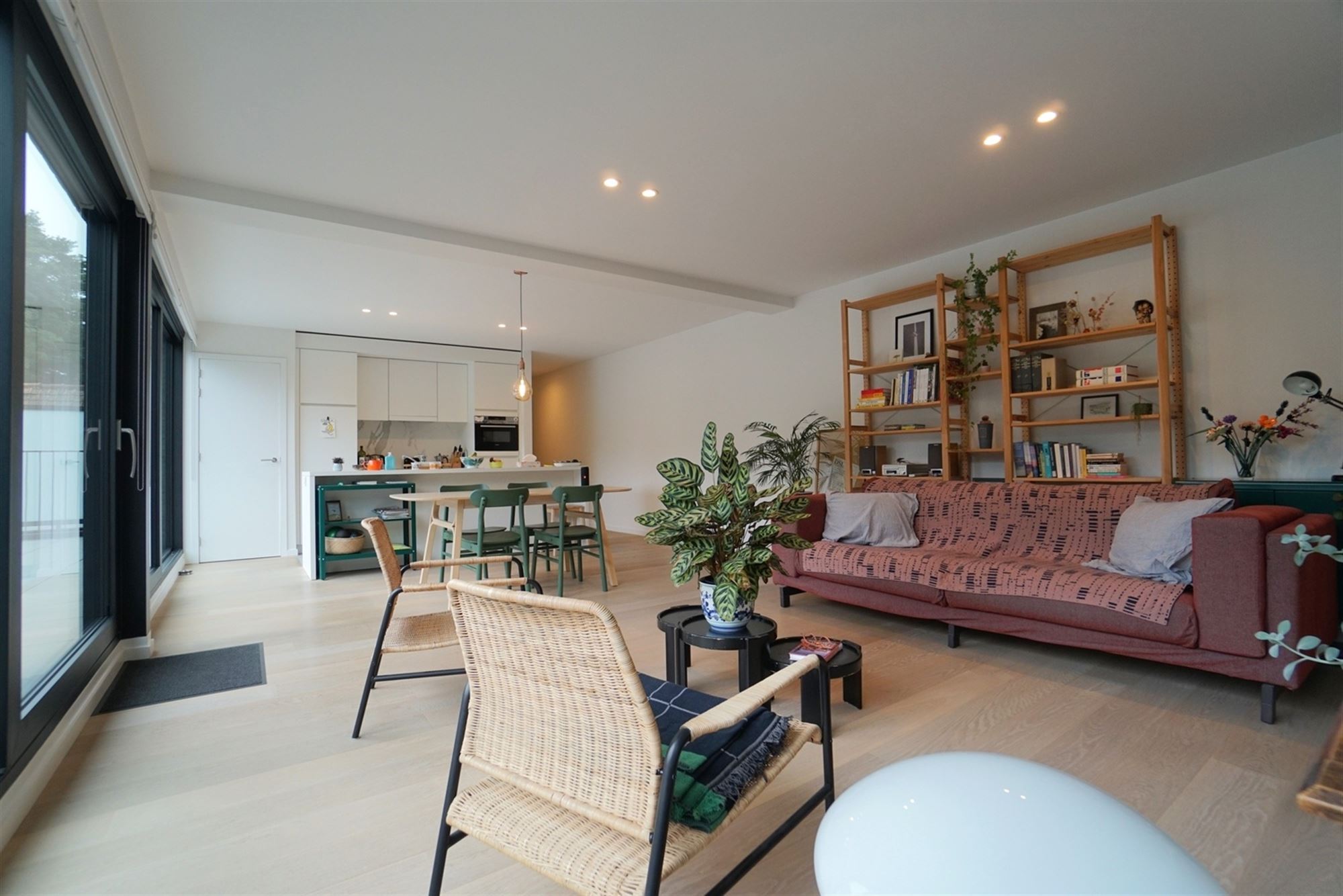 Luxueus 2-slpk duplex appartement in centrum Evergem met fantastisch ruim en zonnig terras - foto 4