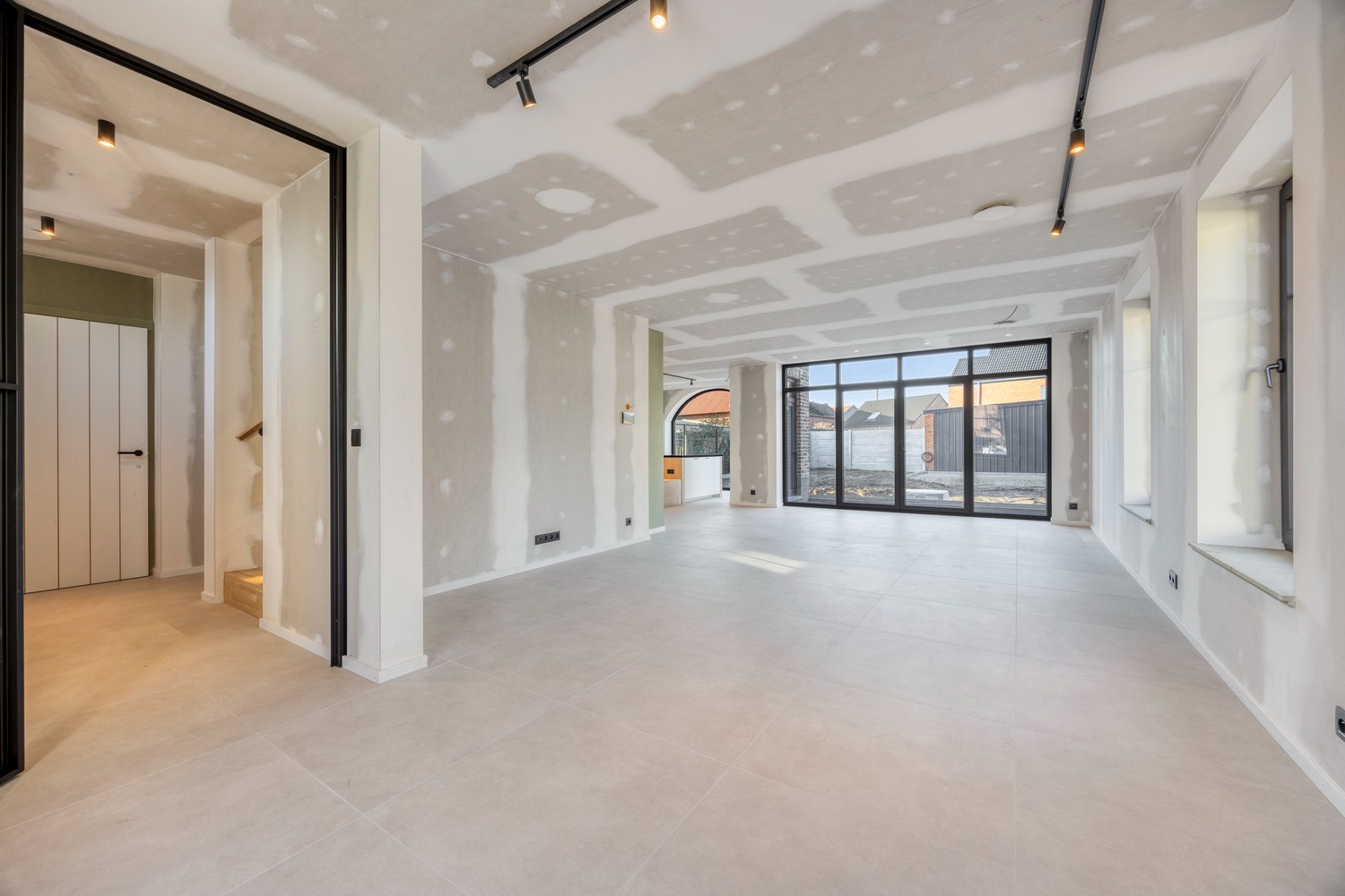 Instapklare nieuwbouwvilla met 5 slaapkamers te koop in Sint-Truiden (Zepperen) - foto 3