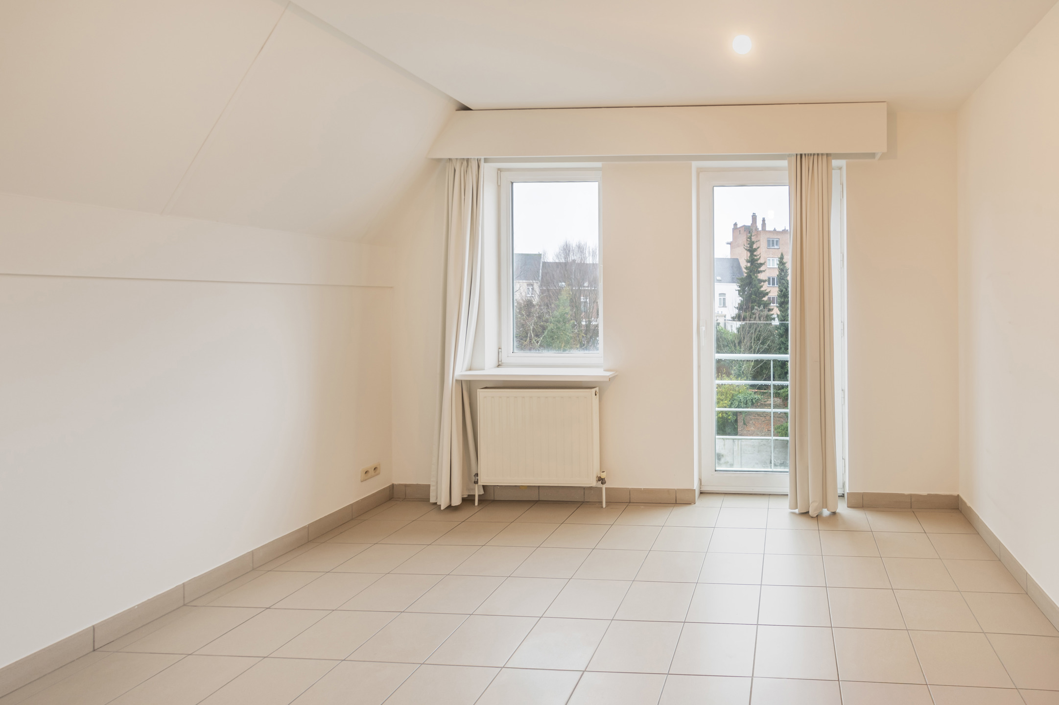 Appartement met 1 slaapkamer én mezzanine in hartje Mechelen - foto 5
