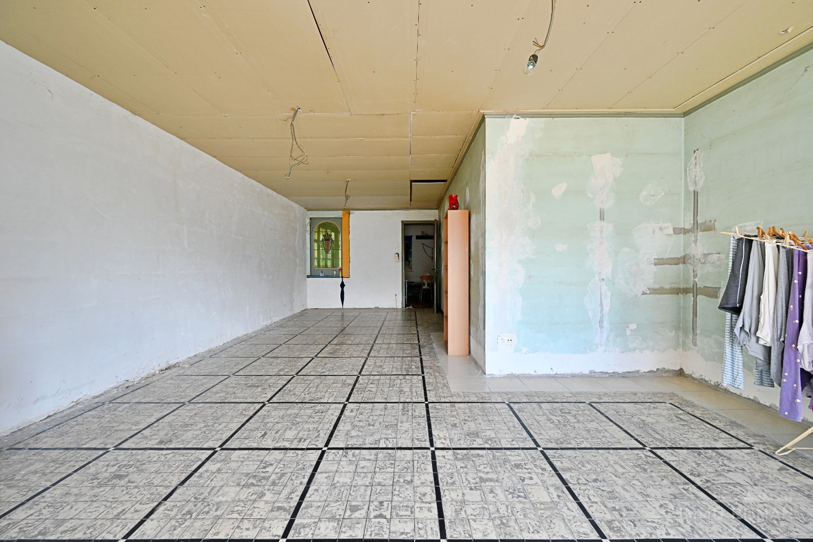Maison à rénover avec vaste entrepôt à Ronse ! - photo 4