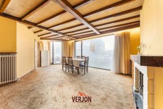 Kijkdag zaterdag 14/02 van 9u30 tot 10u30.Dit appartement geniet van een centrale ligging in Izegem nabij winkels, scholen, station, bakkers,...