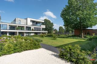 YES! Voor dit pand kan je zélf een afspraak inboeken! Ga naar de advertentie op onze website www.justwonen.be en plan meteen je afspraak in.Jep, dit...