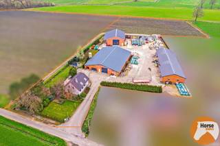 RAVELS - Landbouwwoning met bijhorende loodsen op ca 1,3 Ha.Rustig en landelijk gelegen te Ravels.Deze uitermate rustig gelegen landbouwwoning omvat...