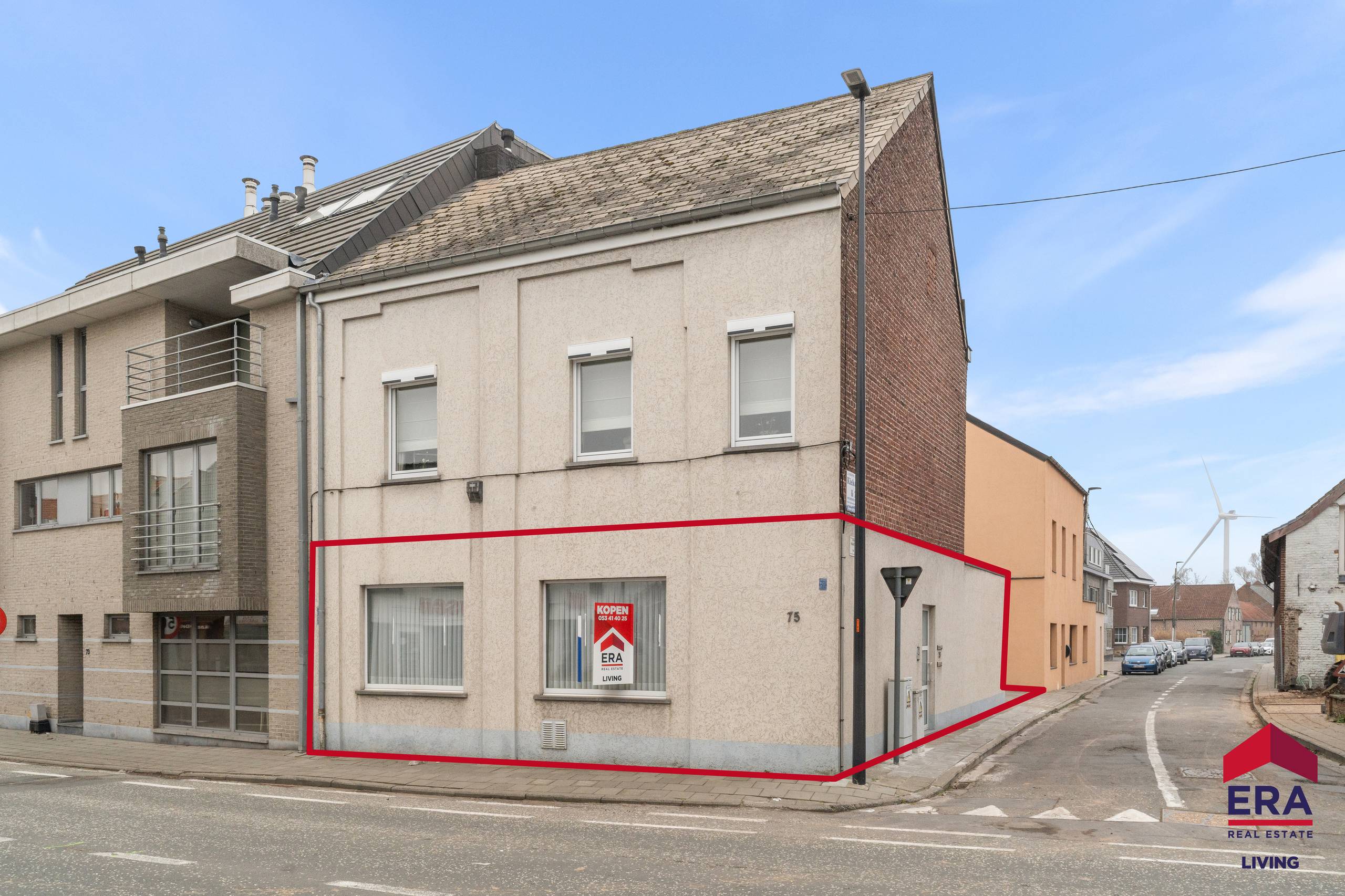 Gelijkvloers appartement met 2 slaapkamers en parking - foto 1