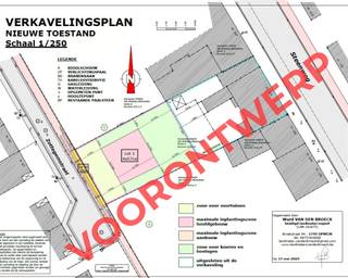 Projet de terrain avec construction résidentielle robuste et potentiel commercial à Mazenzele Vous êtes à la recherche d'une propriété avec...