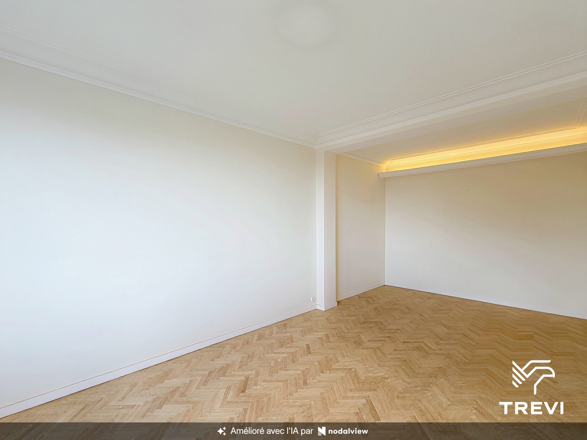 Licht appartement met 2 slaapkamers + parkeerplaats - foto 4