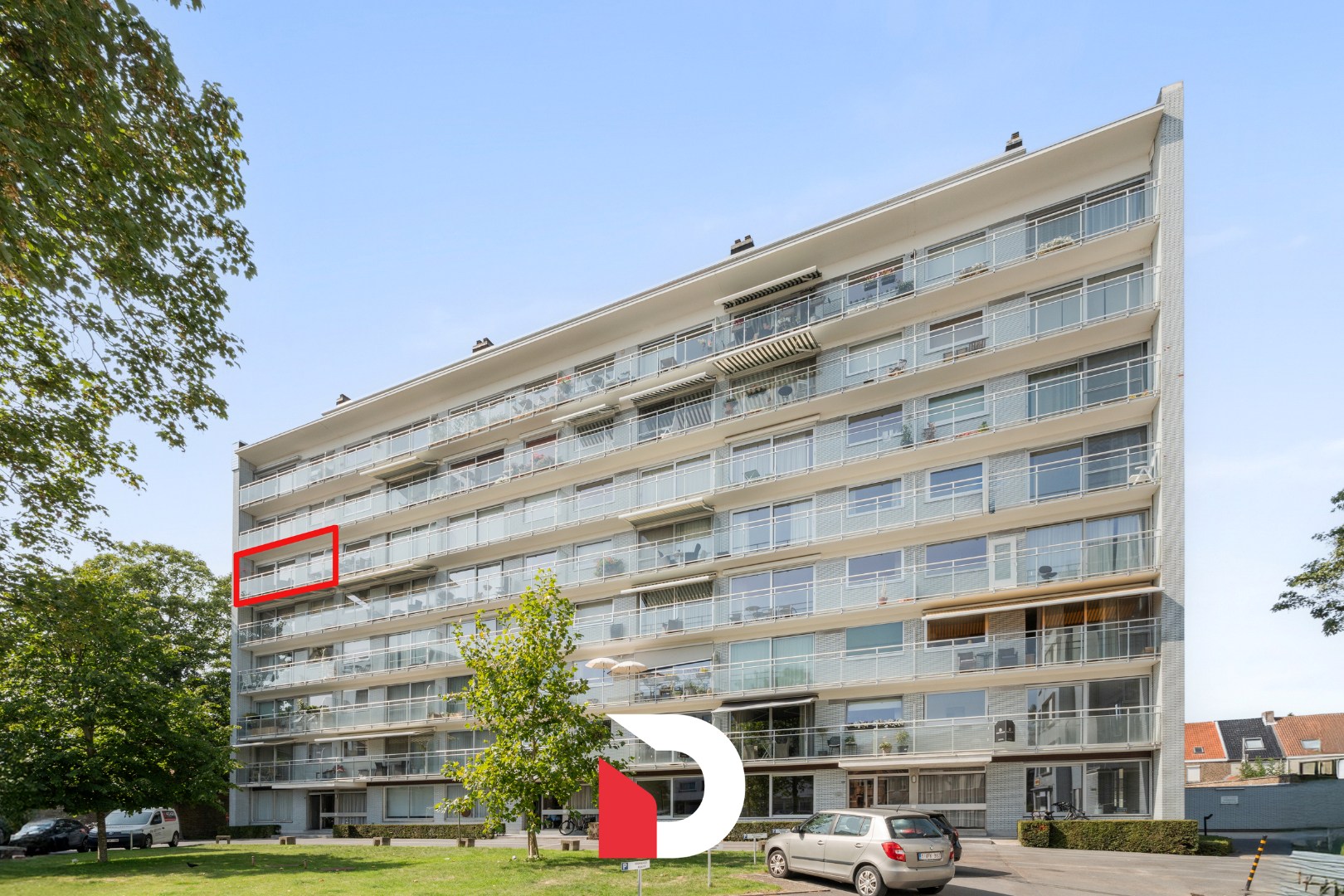 Schitterend gerenoveerd en uiterst aangenaam hoekappartement met 3 slaapkamers op een toplocatie te Sint-Andries (Sint-Baafs). - foto 4