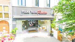 ZELDZAME KANS OP DÉ GROTE MARKT VAN TURNHOUT – WONEN EN WERKEN COMBINEREN OP TOPLOCATIE!Op zoek naar een uniek pand met karakter, ruimte én een...