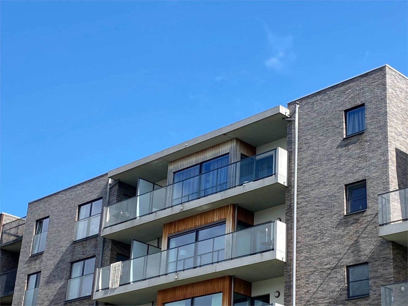 MODERNE ASSISENTIEWONING INCL. AUTOSTAANPLAATS - foto 1