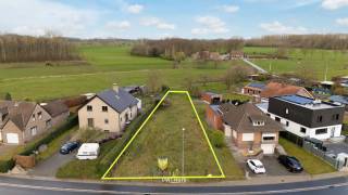 Zeldzame kans om eigenaar te worden van een prachtig stuk grond, gelegen in de Bookmolenstraat 36, deelgemeente Zogge, met een ruime oppervlakte...