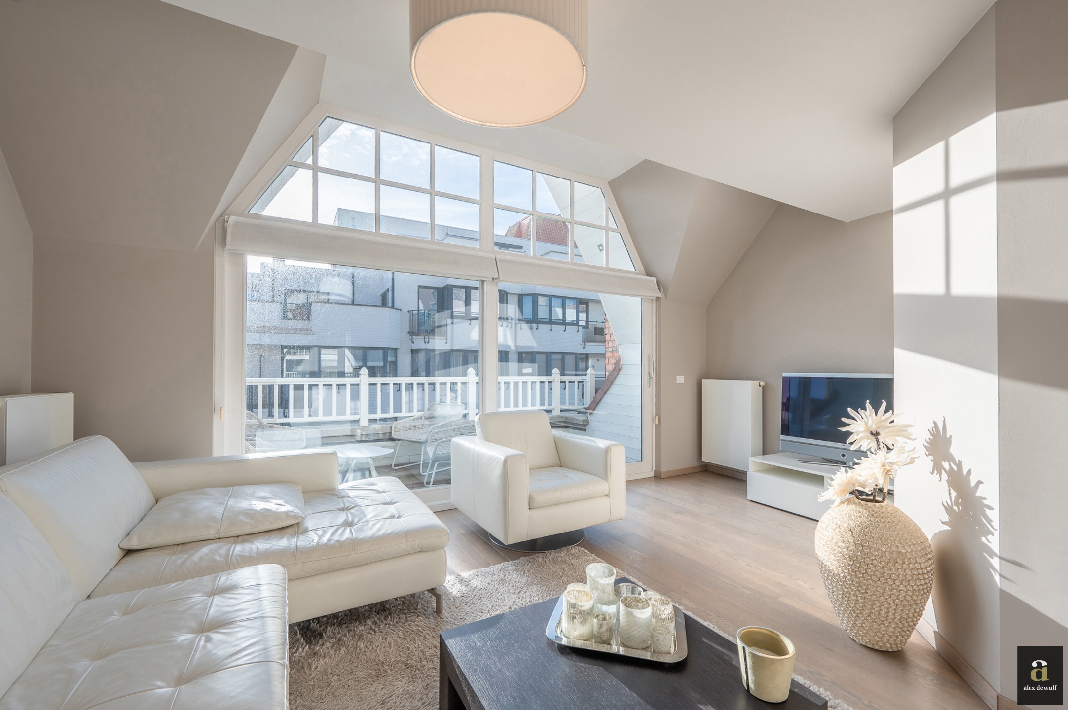 Zonnig en ruim duplex appartement met zuidgericht terras - foto 3