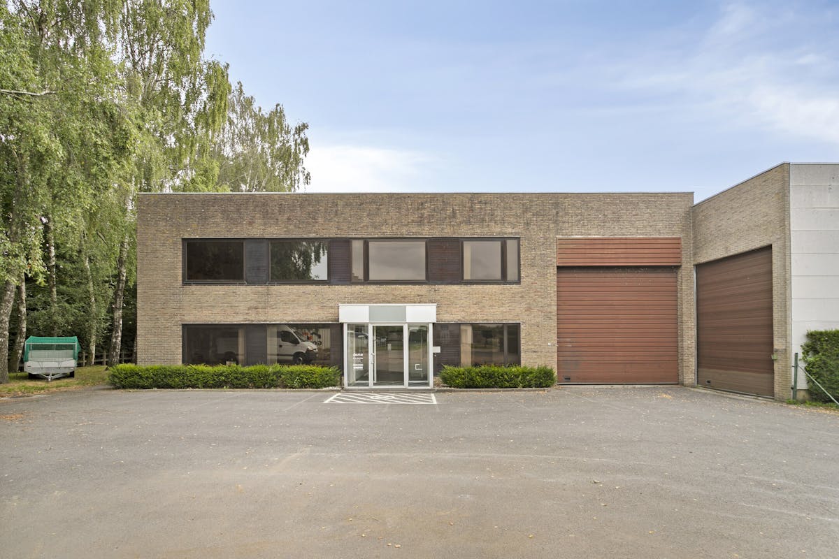 Entrepôt avec bureau à vendre à Ooigem - photo 1