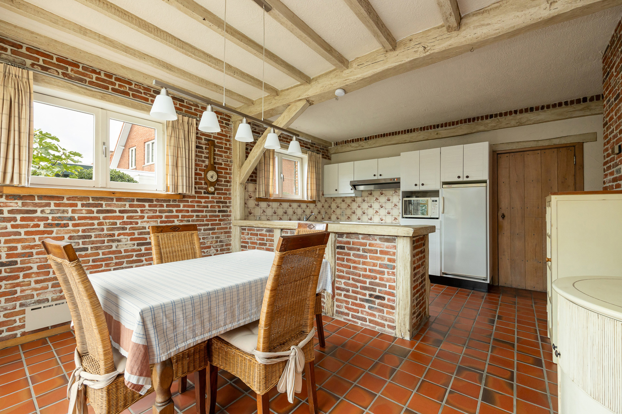 Woning met 3 slpks op een perceel van 812 m³ - foto 4