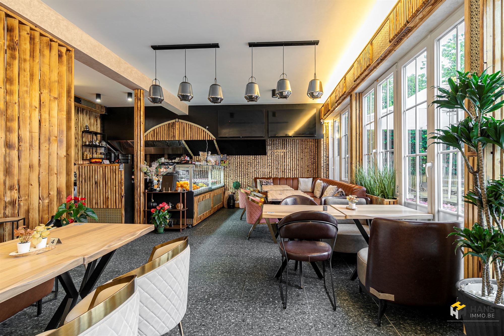 Verhuurd handelsgelijkvloers (100 m²) in Wilrijk - foto 4