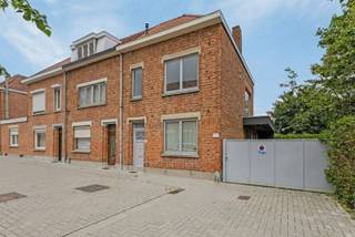 OPEN HUIS ZATERDAG 14 FEBRUARI. Deze lichtrijke woning met prachtige tuin en privé-parkeerplaats is vrij te bezoeken op zaterdag 14 februari...