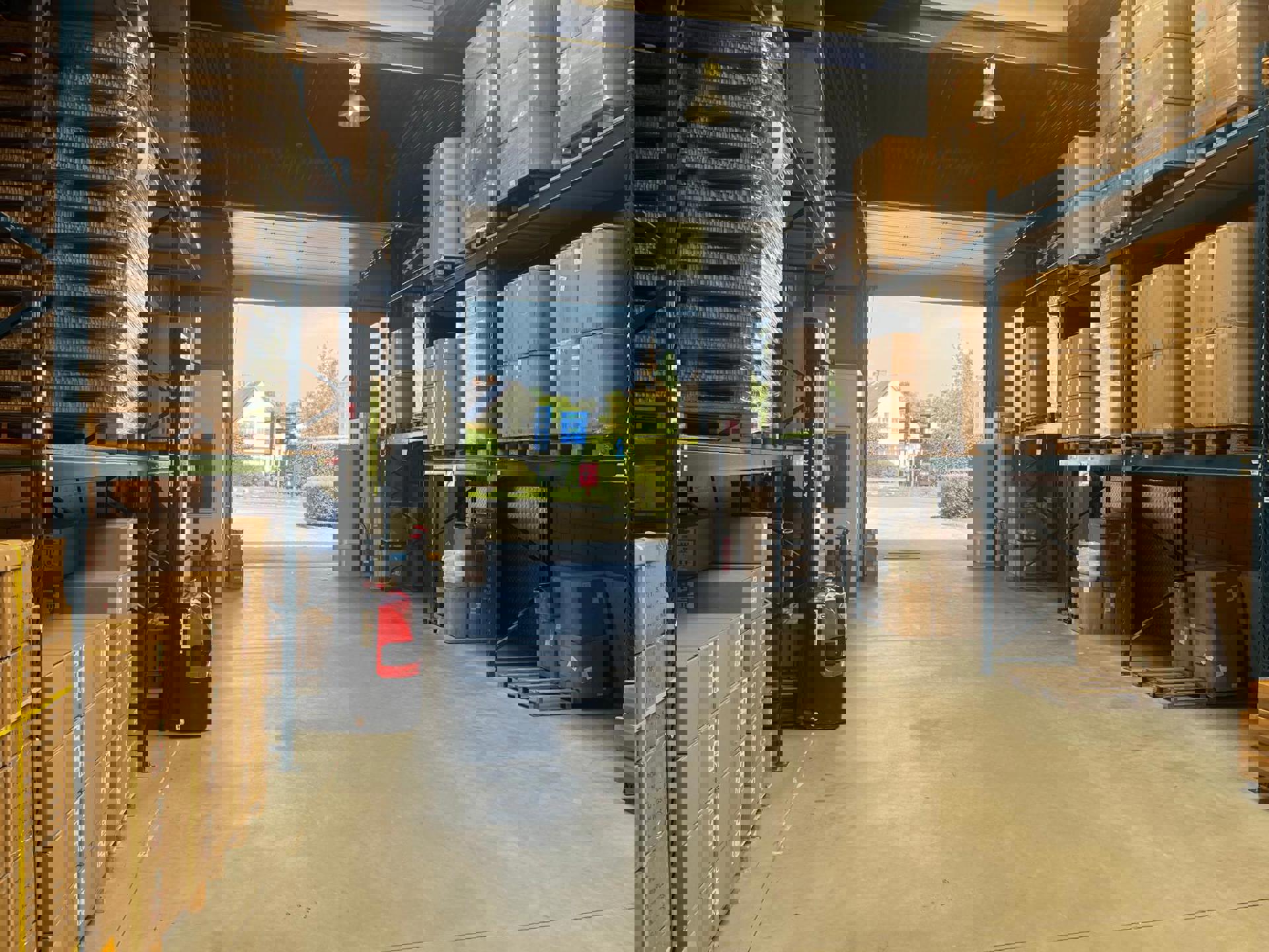 Polyvalent bedrijfsgebouw te Aartselaar. - foto 4