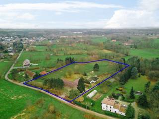 KARAKTERVOLLE, ENERGIEZUINIGE (LABEL B) EXPLOITATIEWONING OP UNIEKE, GROENE LOCATIE IN BONHEIDEN.Bent u op zoek naar ruimte, rust en authenticiteit?...