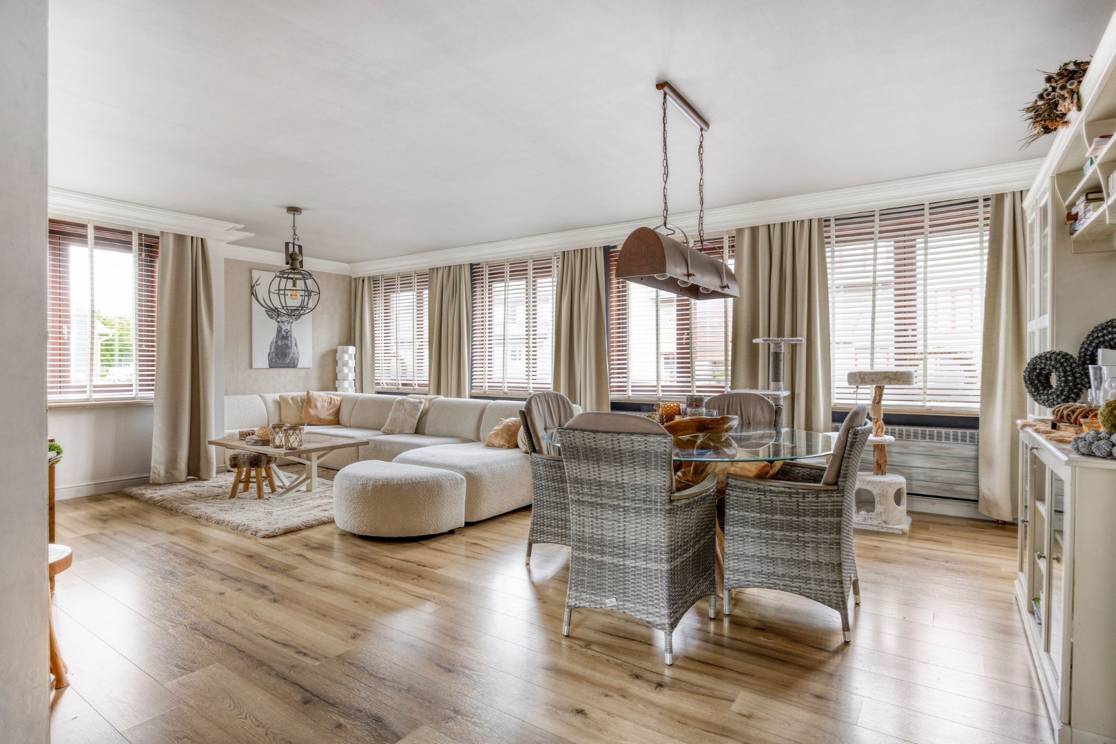 Instapklare gezinswoning met 3 slpk. en polyvalente ruimte in Overpelt-centrum - foto 1