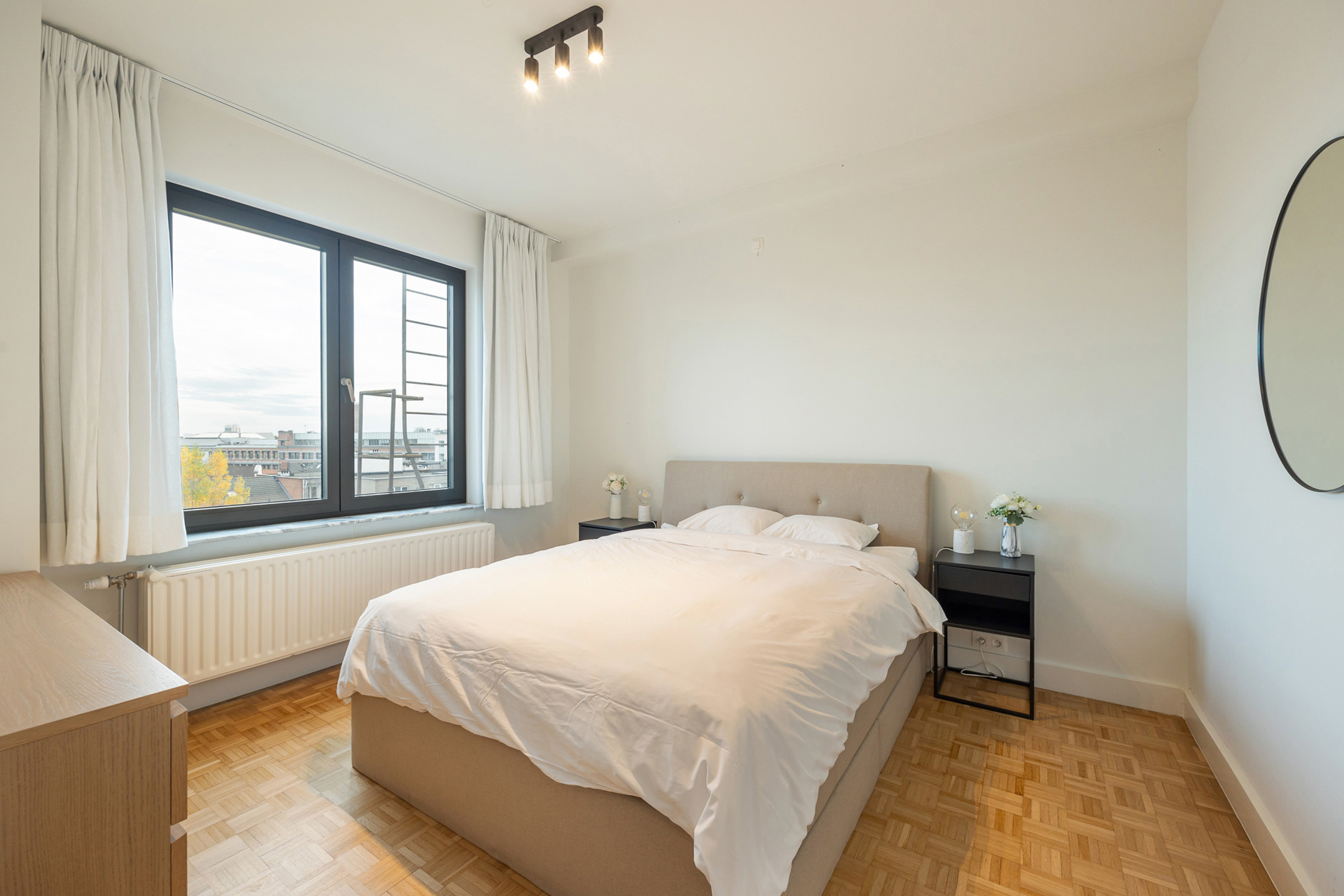 ANTWERPEN-ZUID - Ruim hoekappartement op het Zuid - foto 4