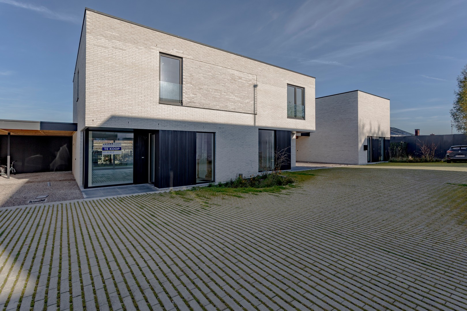 Moderne woning met 3 slaapkamers te Izegem. - foto 1