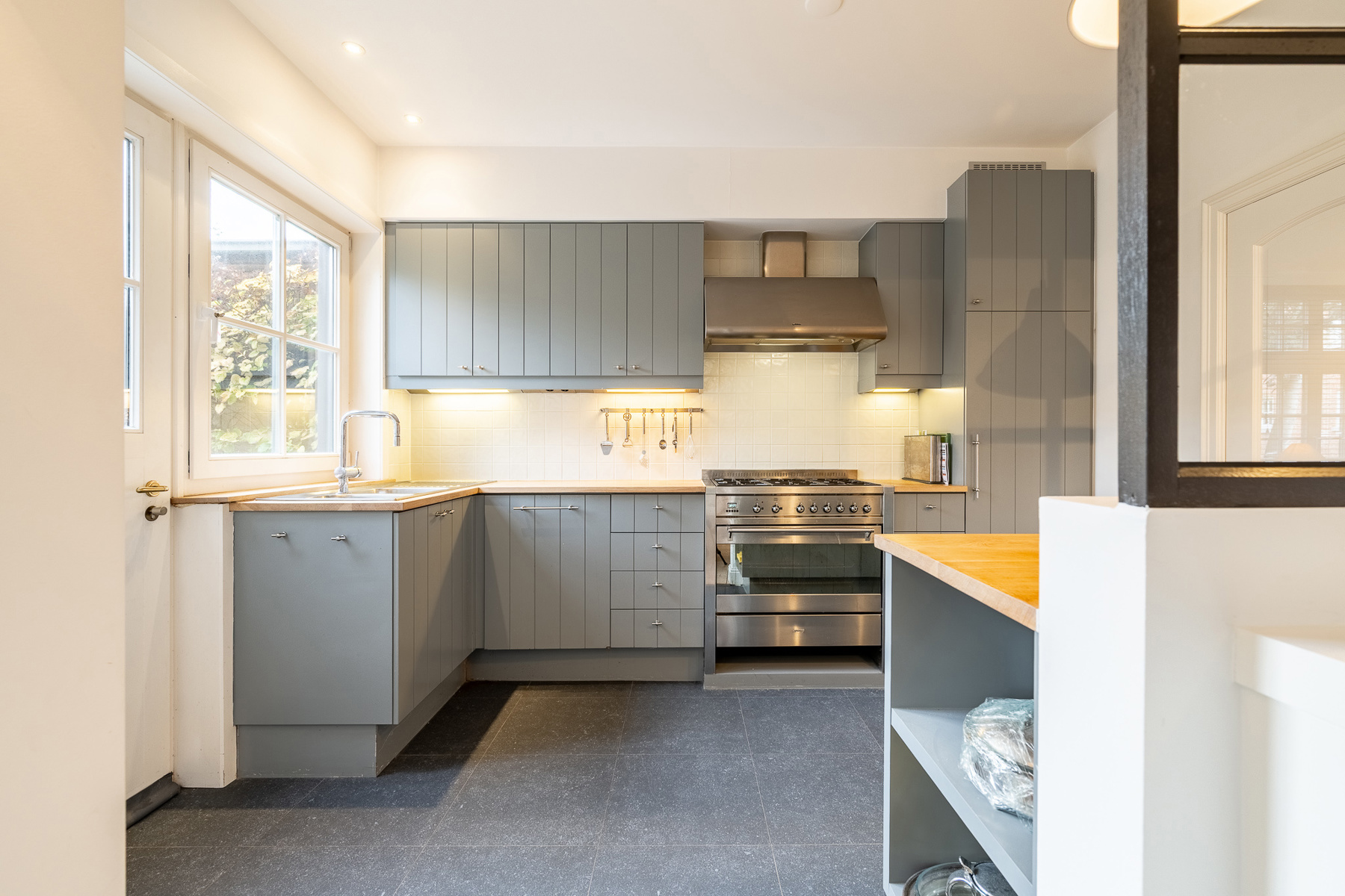 House for rent in Knokke-Heist with 4 bedrooms - photo 4