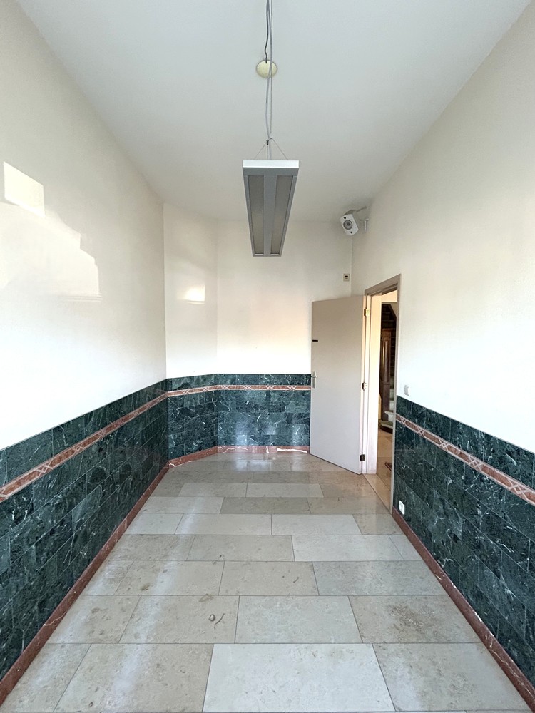 Rijwoning met veel potentieel in centrum Kessel-Lo - foto 3