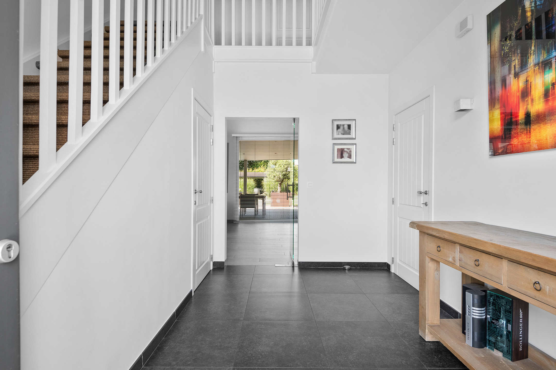 Superieure woning met 6 slaapkamers, zwembad &amp; grote tuin. - foto 4