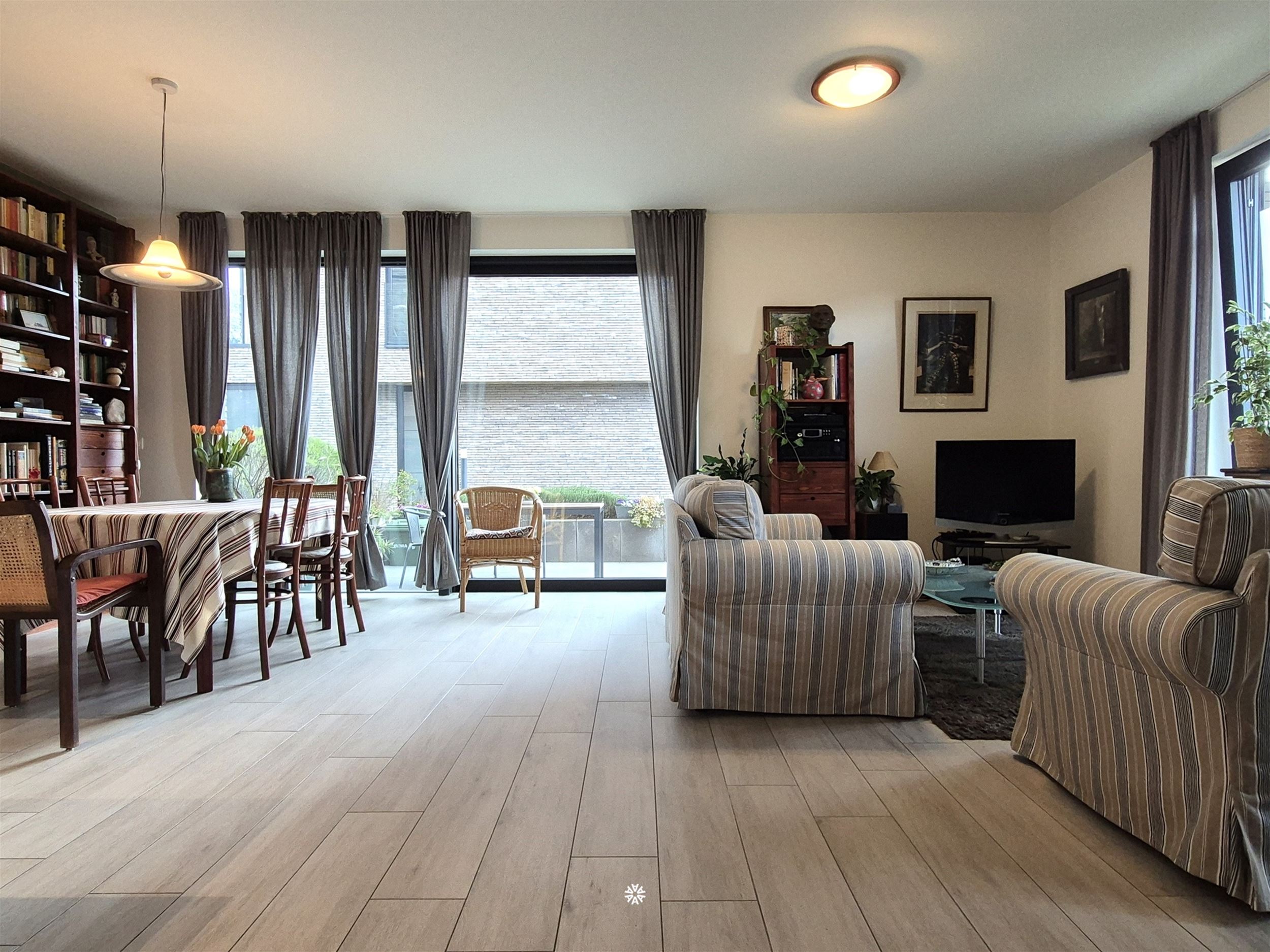 Apartment for rent in Sint-Niklaas with 2 bedrooms - photo 3