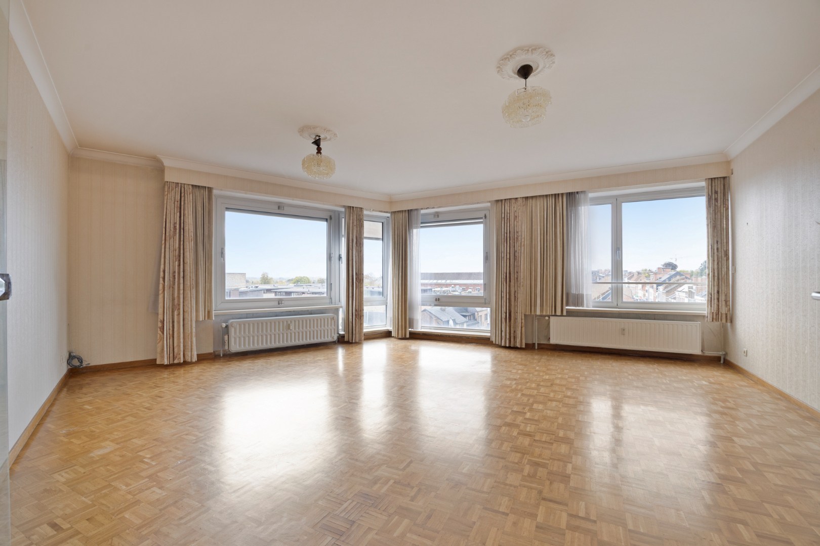 Ruim appartement met 3 slaapkamers en prachtig zicht + garage mogelijk - foto 2