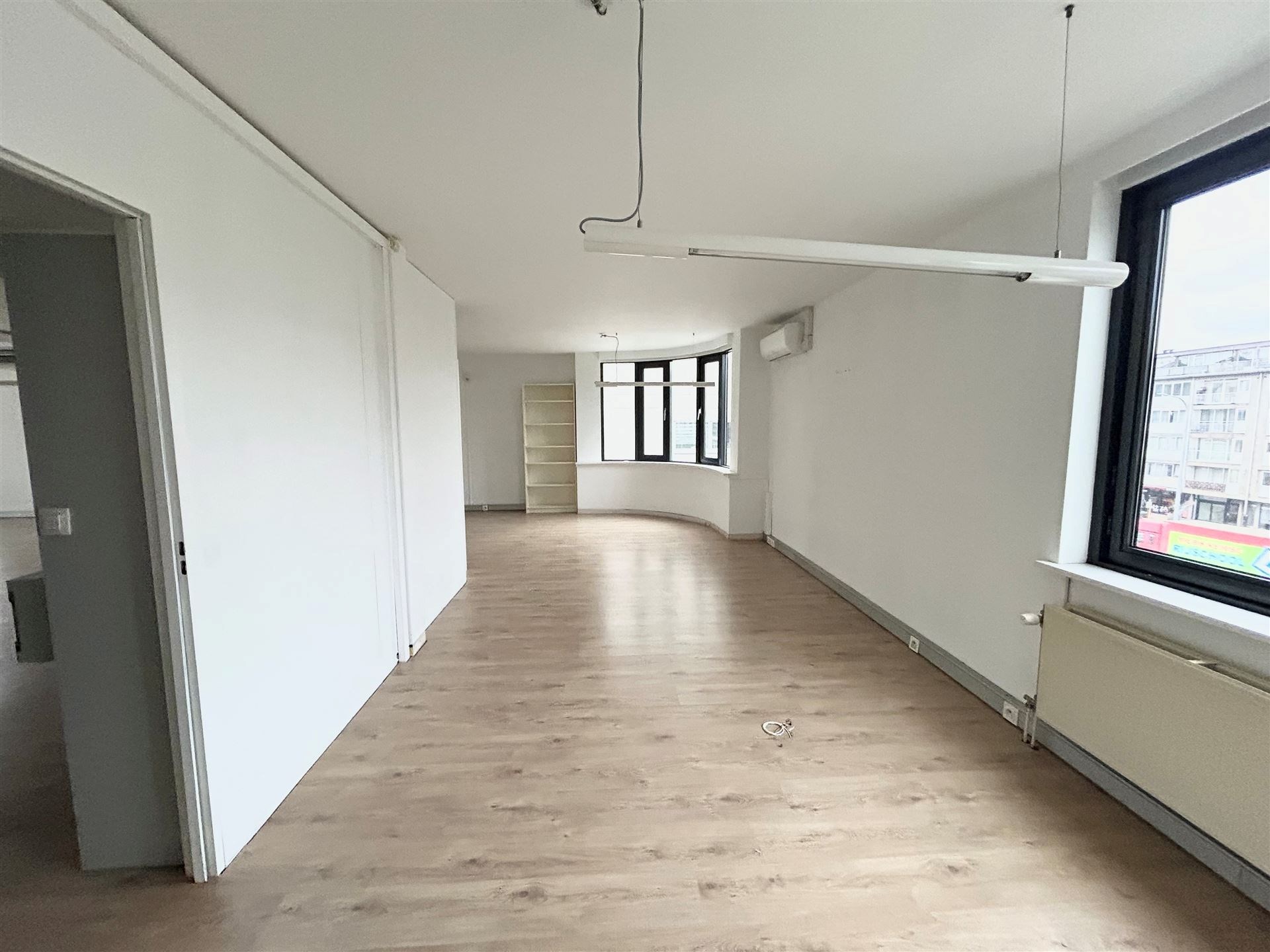RUIM KANTOOR OP TOPLOCATIE – 162m² – BISCHOPPENHOFLAAN, DEURNE - foto 5