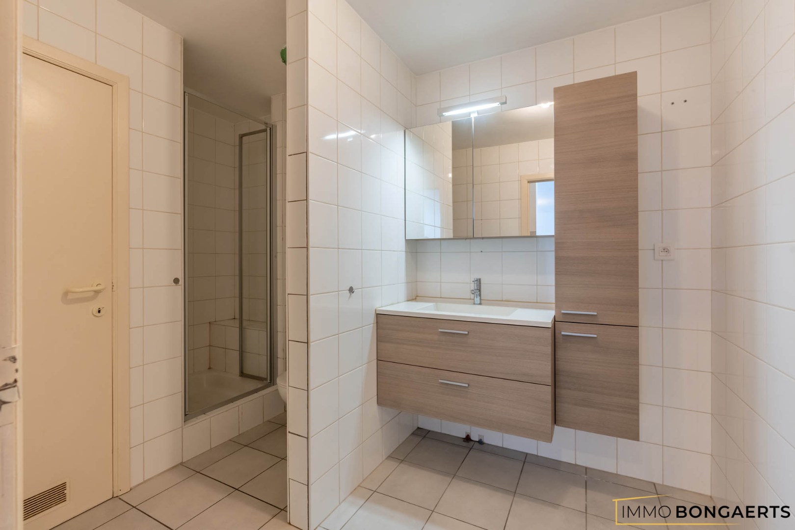 Apartment for sale in Maasmechelen with 1 bedroom - photo 4