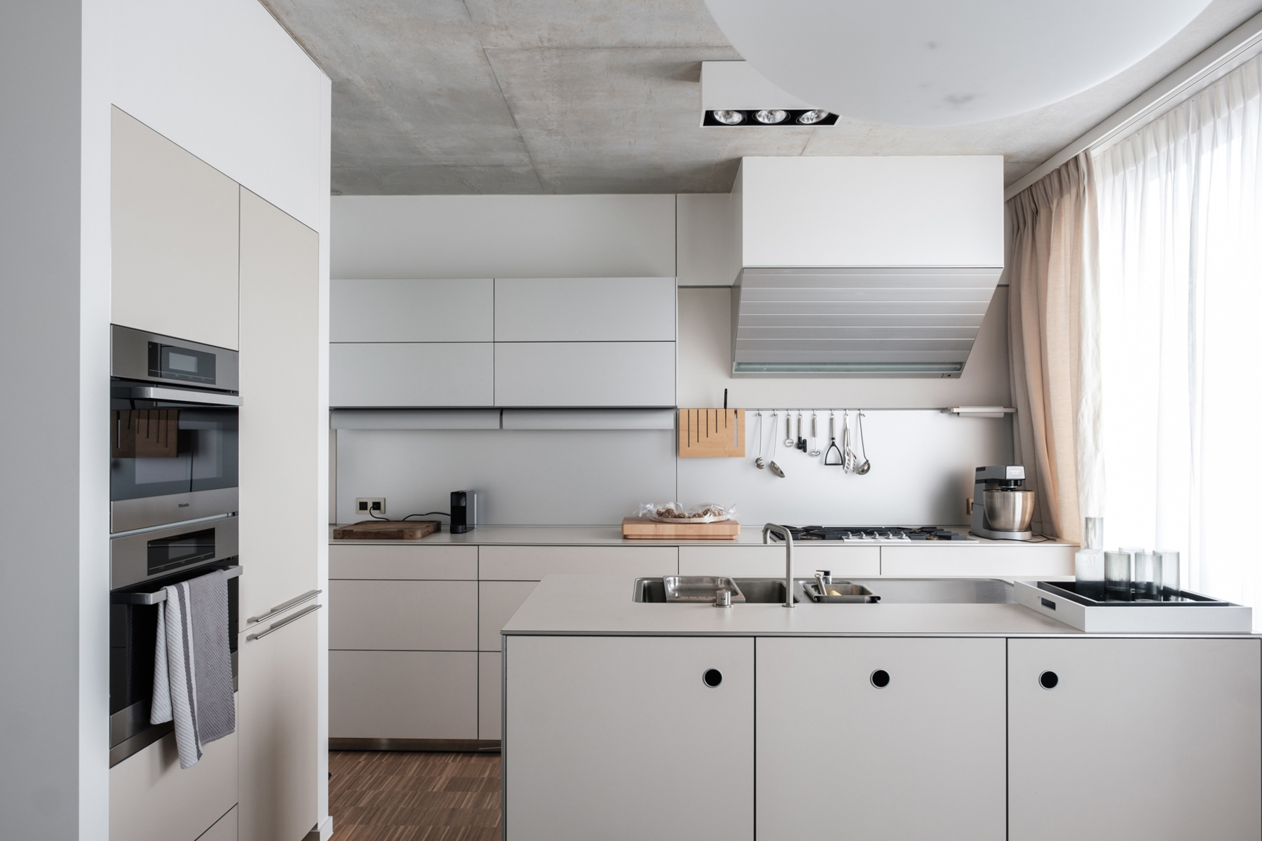 Modern duplexappartement met terras op het Eilandje - foto 3