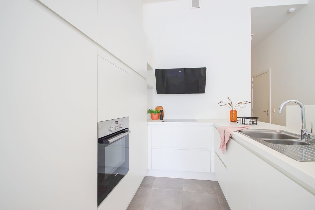 Centraal gelegen lichtrijk appartement te koop in centrum - foto 4