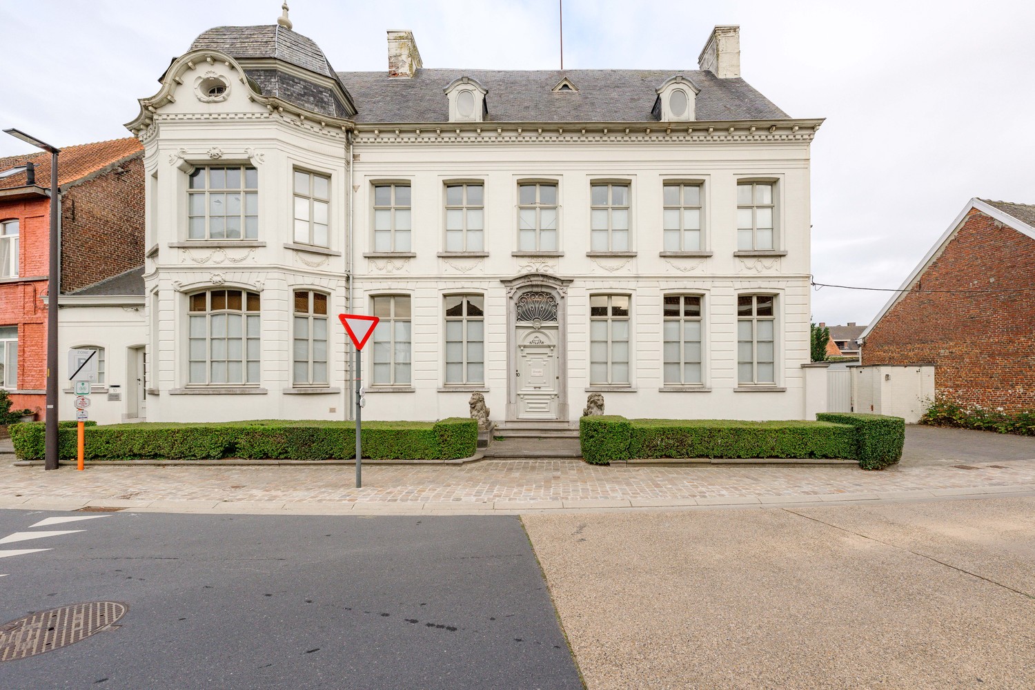 Prachtig herenhuis te Aarsele. - foto 2