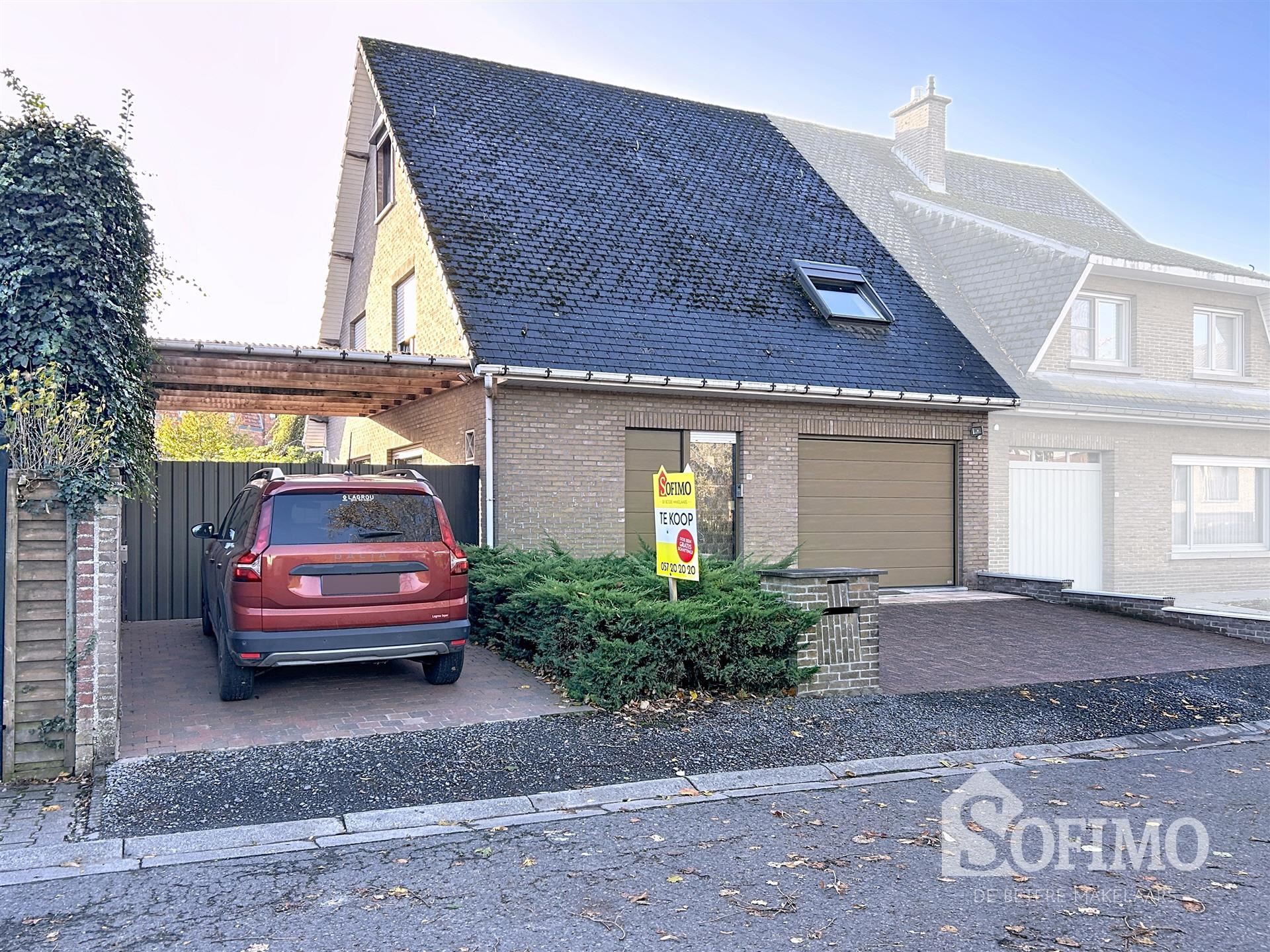 Halfopen woning - foto 1