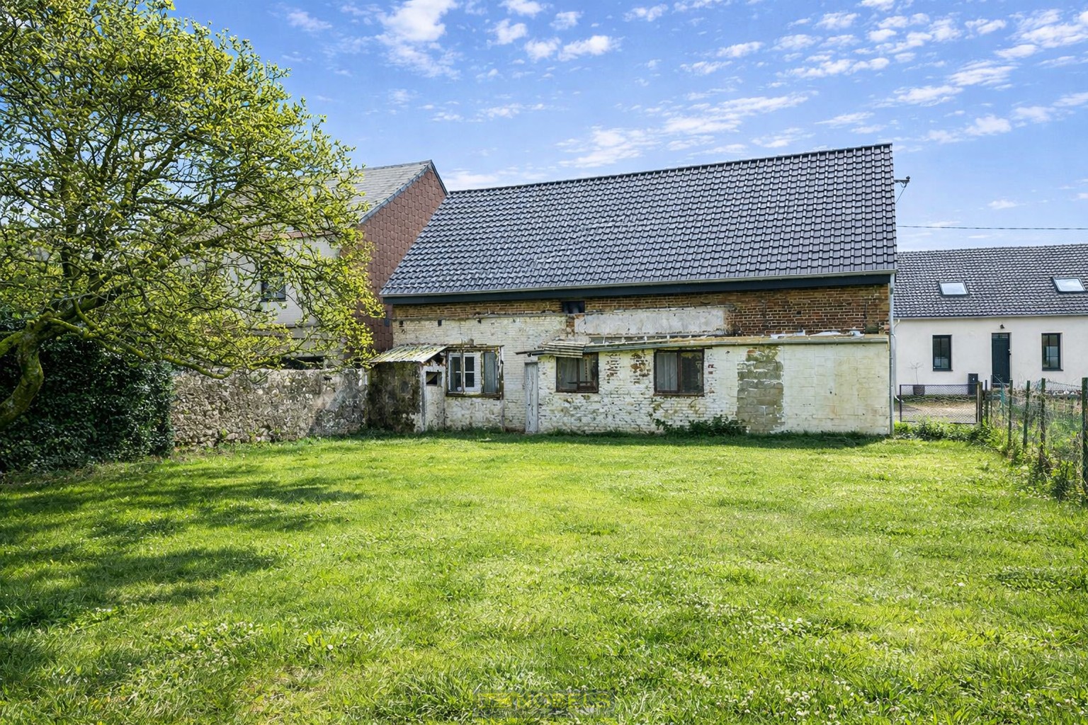 Te koop, volledig te renoveren / af te breken pand in dorpskern van Oeudeghien - foto 4