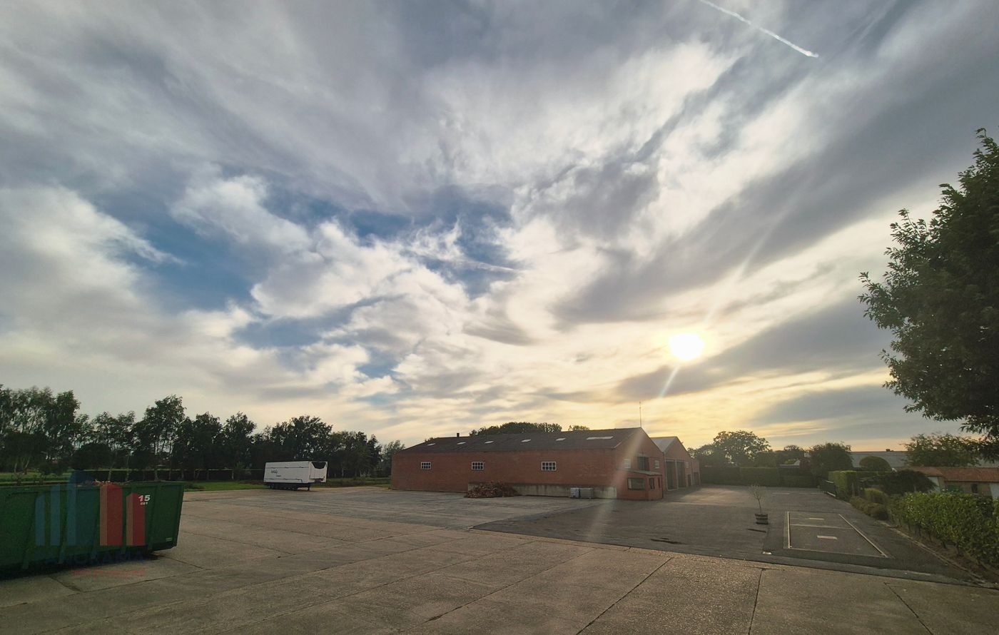 Verhard buitenterrein van 4.000 m² in Kortemark - foto 3