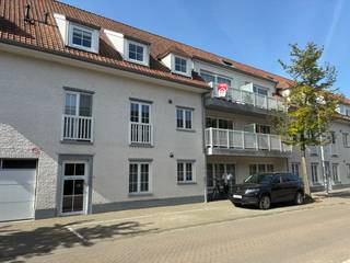 Te huur: modern duplexappartement in het centrum van Waregem met 3 slaapkamers, op een residentiële locatie nabij invalswegen. Dit appartement,...