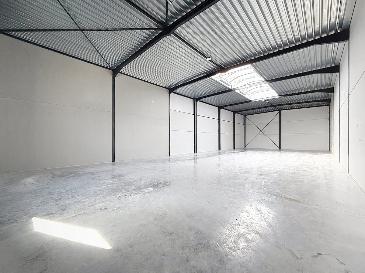 Nieuwbouw KMO-unit te koop op centrale ligging te Roeselare - foto 4