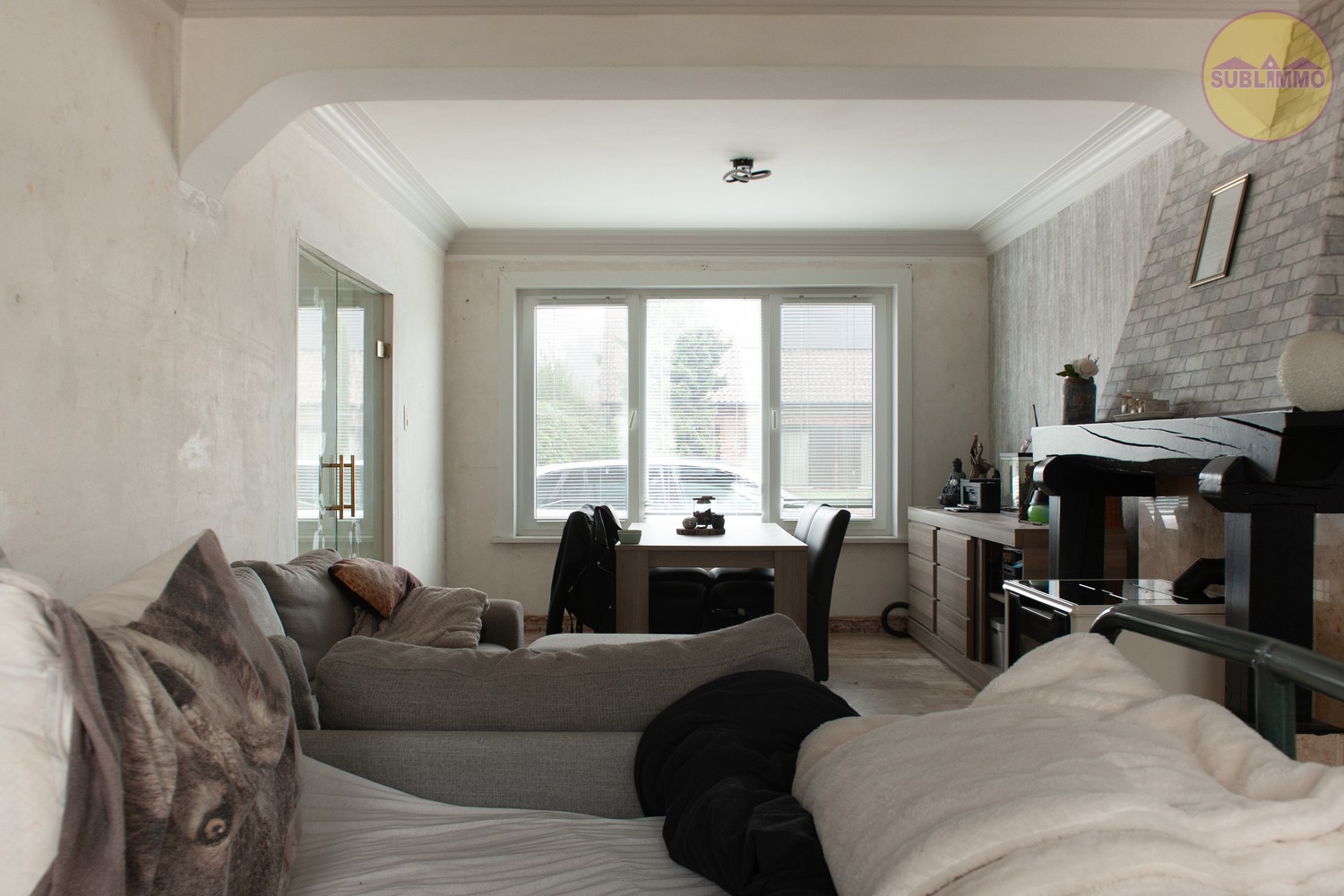 Halfopen bebouwing met 3 slaapkamers op een perceel van 1.147 m²  in Mol. - foto 4