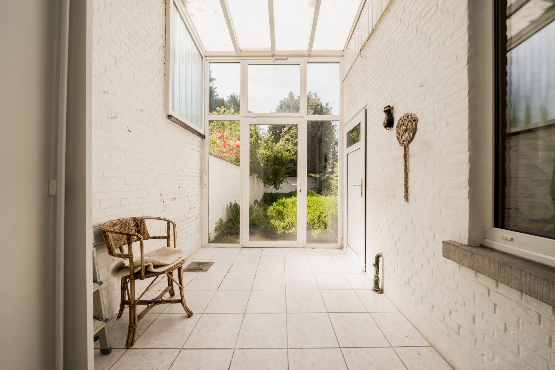 Volledig te renoveren woning in een rustige straat - foto 4