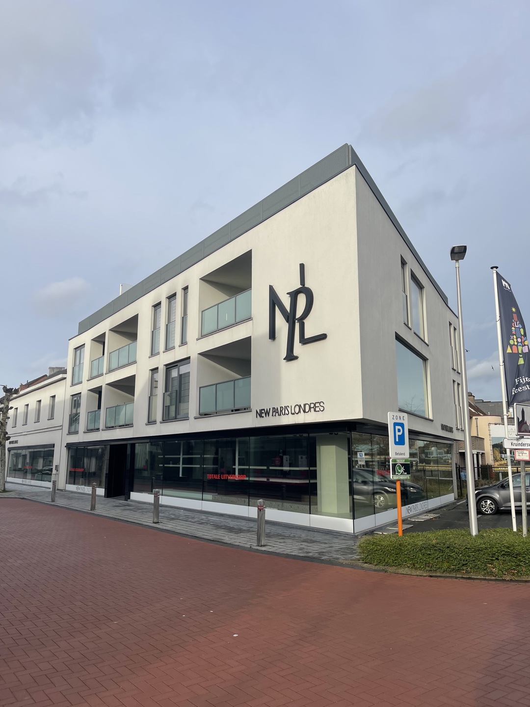 Commercial à louer à Maasmechelen - photo 4