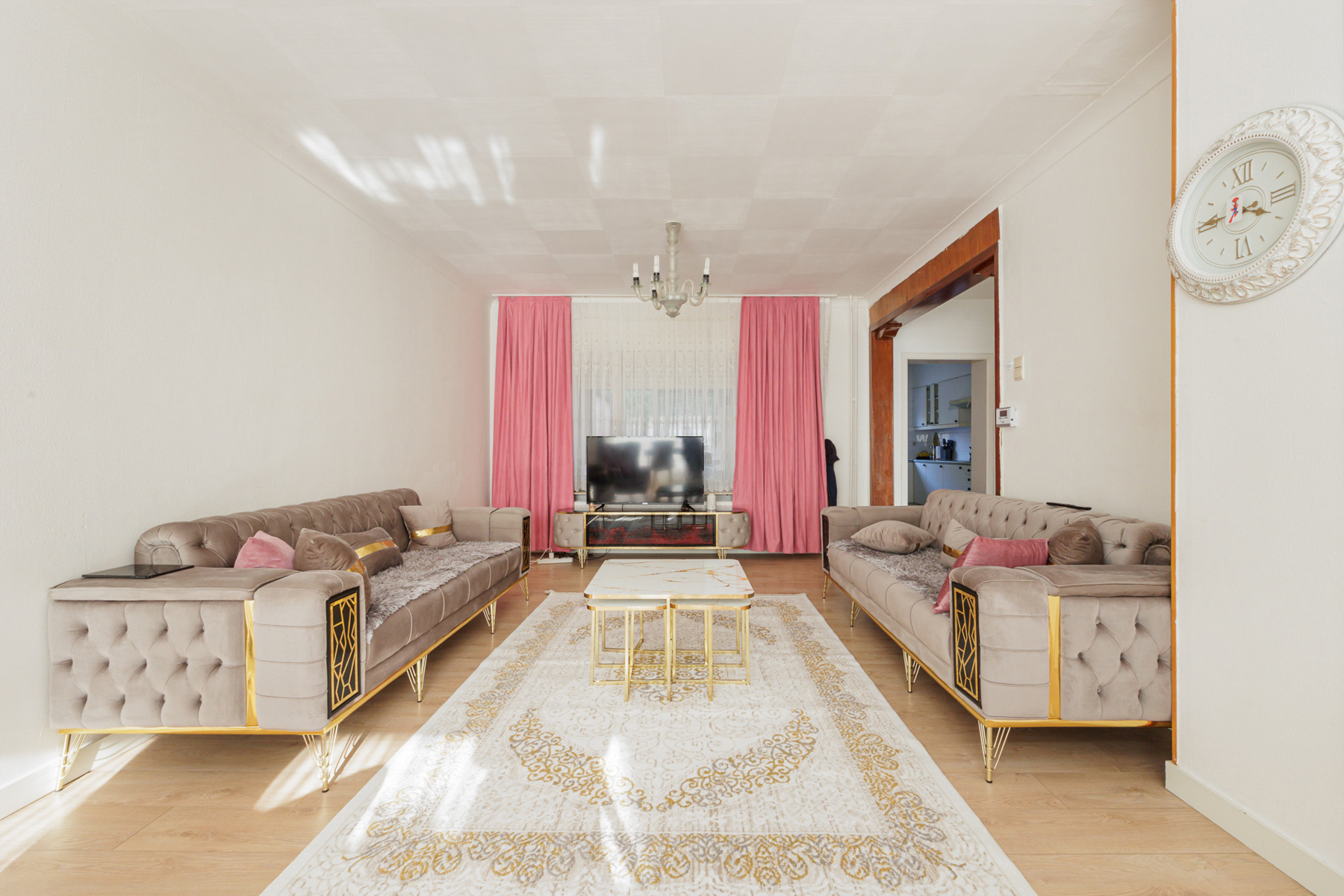 Gezellige gerenoveerde woning met 3 slaapkamers en zonnepanelen - foto 3