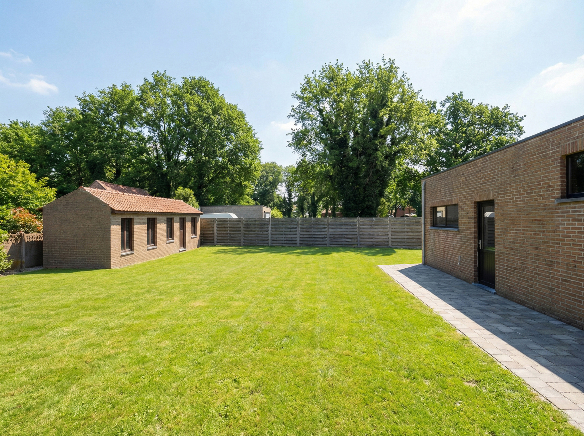 Ruime woning met 3 slpk., tuin, werkhuis en garage in Ezaart - foto 5