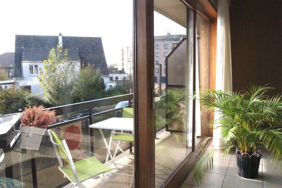 Ruim 3 slaapkamer appartement te Bredene - foto 4