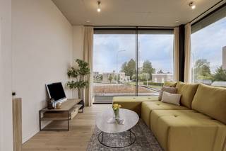 Dit prachtig afgewerkte appartement bevindt zich op de eerste verdieping van een kleinschalige residentie in de Ieperstraat, op een boogscheut van...