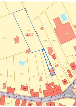 Rustig gelegen woning op een achterin gelegen perceel van 4a30ca. Mogelijkheid tot bij-aankopen van achtergelegen grond van 24 are (voor 20.000...