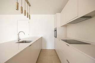 Apartment for rent in Stabroek