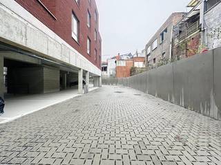 Bent u op zoek naar een vlotte oplossing voor uw parkeerprobleem in Boom? Deze autostaanplaats te huur in Boom centrum is een unieke kans voor wie...