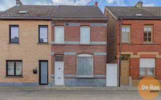 EERSTE BEZOEKDAG ZAT. 02/05 VAN 9U TOT 12U (enkel op afspraak!).LEDE CENTRUM – Te renoveren woning met tuin in rustige, centrale buurt.Deze te...